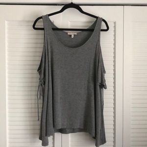 Lace up, sleeve cold, shoulder swing top!